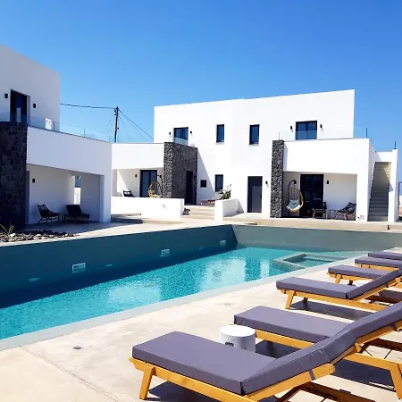 Mylithos Aparthotel