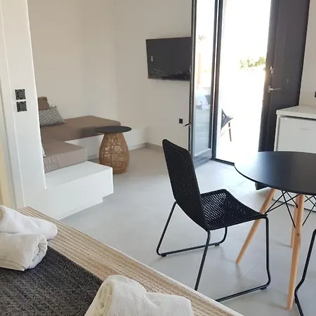 Aparthotel Mylithos