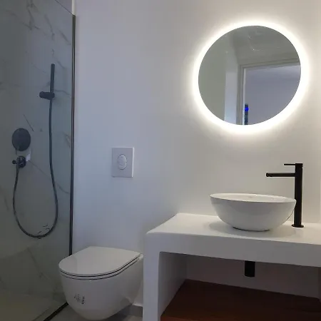 Mylithos Aparthotel Monolithos (Santorini)