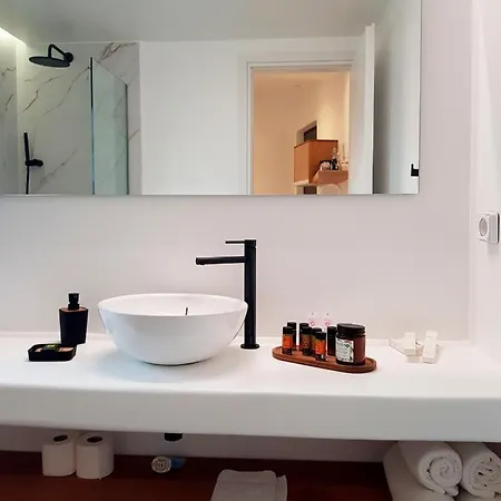 Mylithos Aparthotel Monolithos (Santorini)