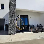 Apartahotel Mylithos