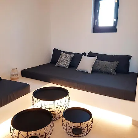 Mylithos Aparthotel 4*