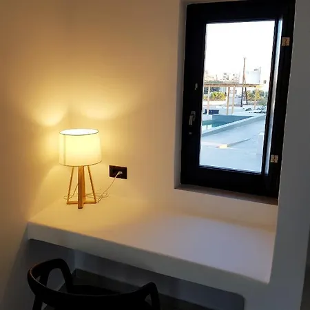 Mylithos Aparthotel *