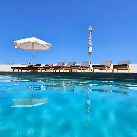 Aparthotel Mylithos 4*