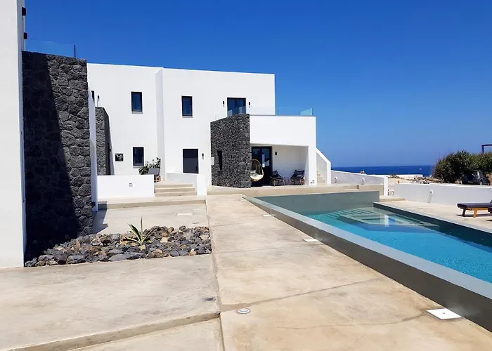 Aparthotel Mylithos Monolithos