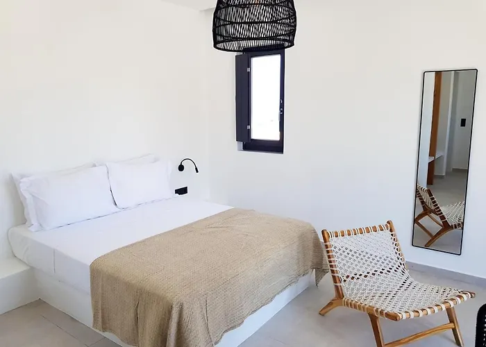 Apartahotel Mylithos 4*