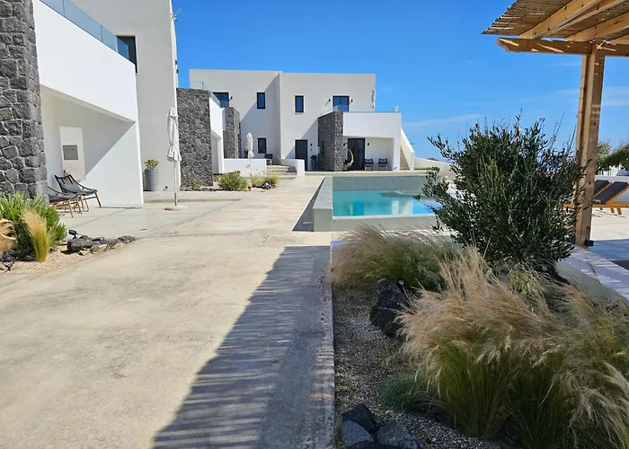 Mylithos Aparthotel 4*