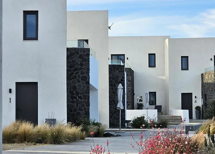 Mylithos Aparthotel 4*