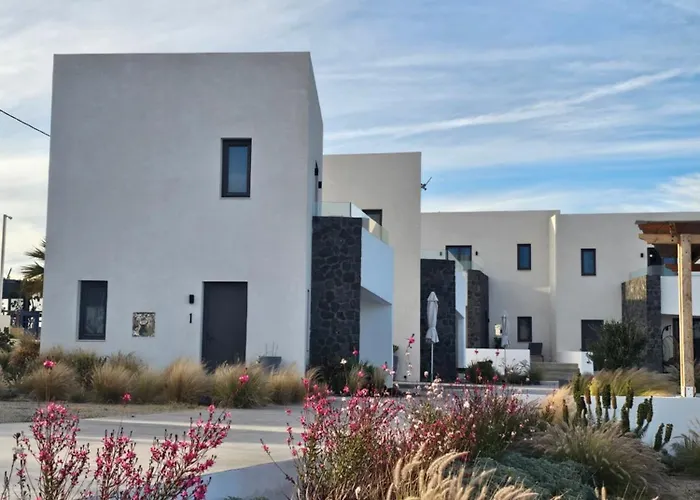 Aparthotel Mylithos 4*