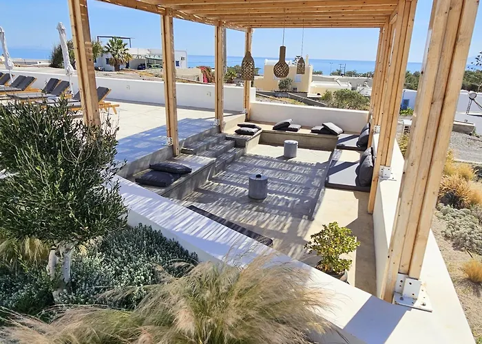 Mylithos Apartahotel Monolithos