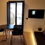 Mylithos