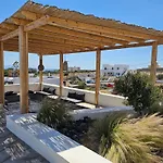 Apart-hotel Mylithos 4*
