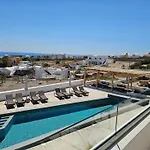 Mylithos 아파트호텔