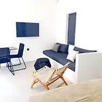 Mylithos 4* 모노리토스