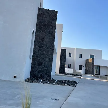 Mylithos 公寓式酒店 4*