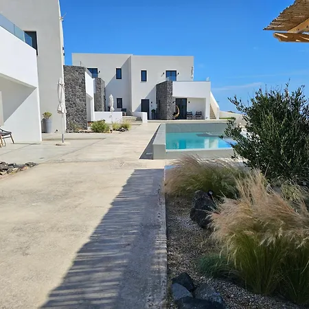 Mylithos Aparthotel 4*