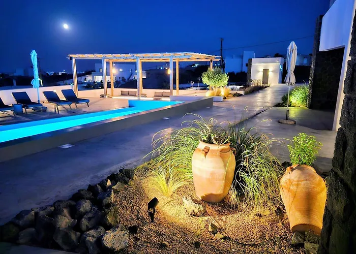 Apartahotel Mylithos 4*