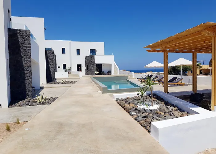 Mylithos مونوليثوس