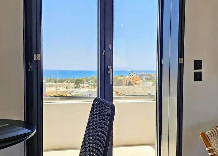 Mylithos 4* مونوليثوس